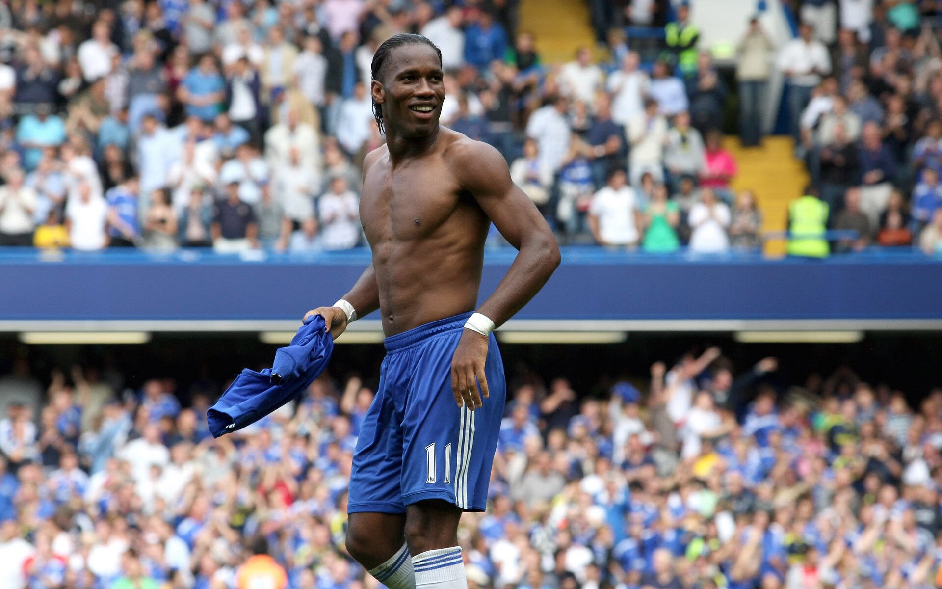 开云体育-从锋线到门线，哈兰德神奇零封尤文图斯，门将身份获全场最佳，哈兰德客串门将零封尤文，神迹表现斩获全场最佳
